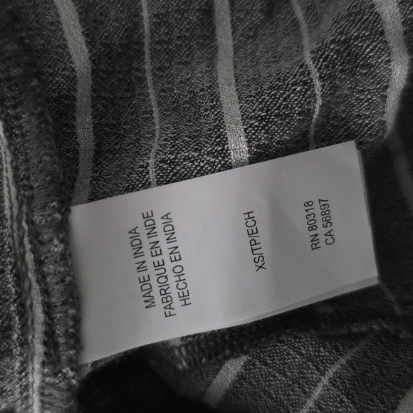 Lucky Brand Striped Gray Button-Up Women's Top Size XS - Picture 5 of 6